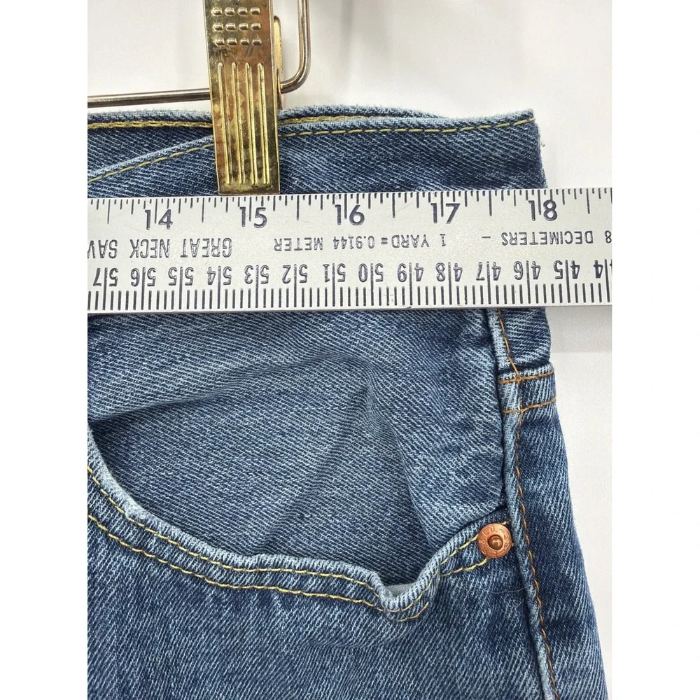 Levis 550 Relaxed Fit Medium Wash Distressed Denim Jeans Mens 36x33‎